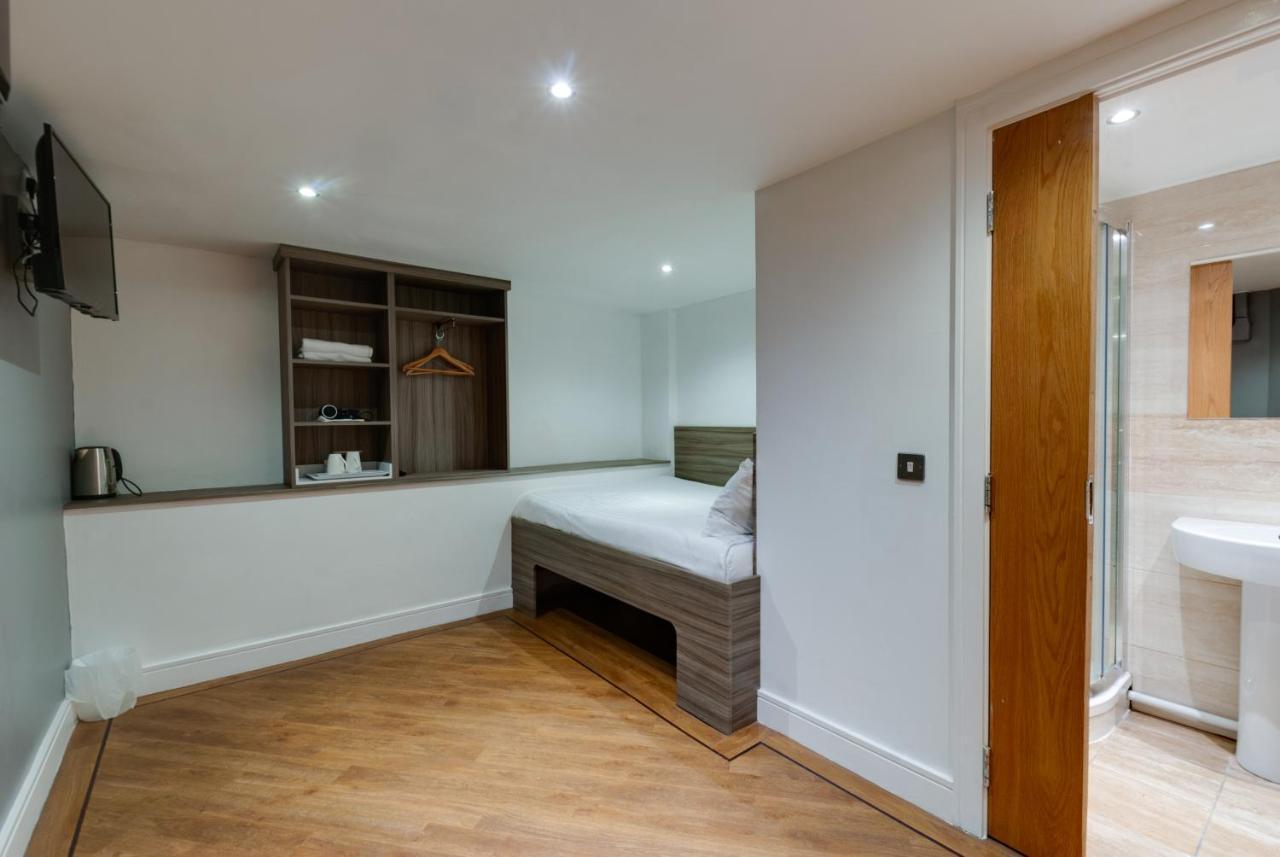 The Podworks Hotel Liverpool Exterior photo